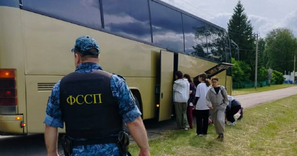 Из лагеря на Кандрыкуле в Башкирии вывезли 168 детей из-за нарушений