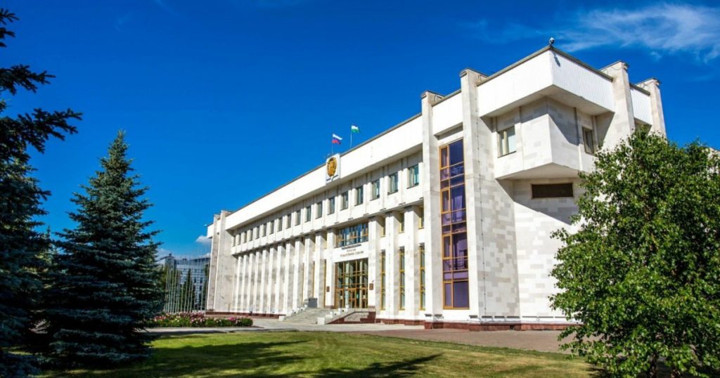 Башкирия предложила нотариально удостоверять отмену дарения жилья