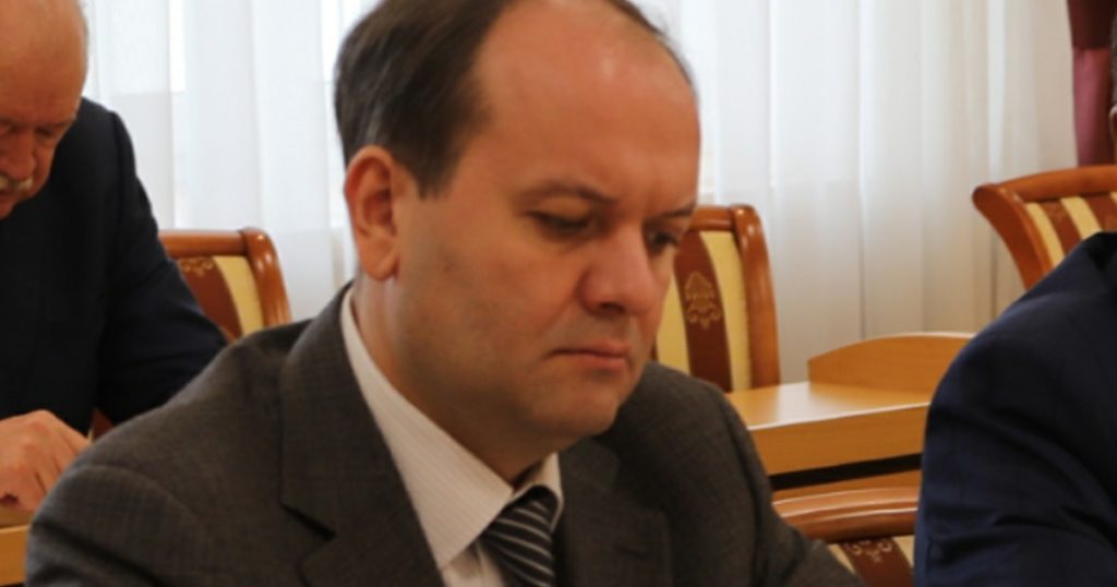 Вице-спикер Госсобрания рассказал о попытке выманить у него $300 тыс.