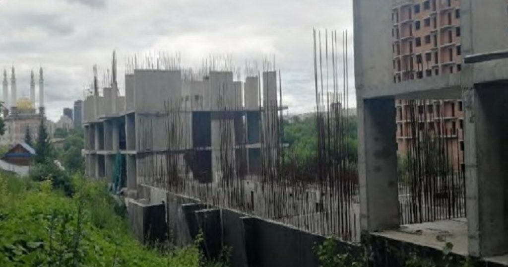 Участок с долгостроем «Госстроя» в Уфе выставили на торги за ₽310 млн