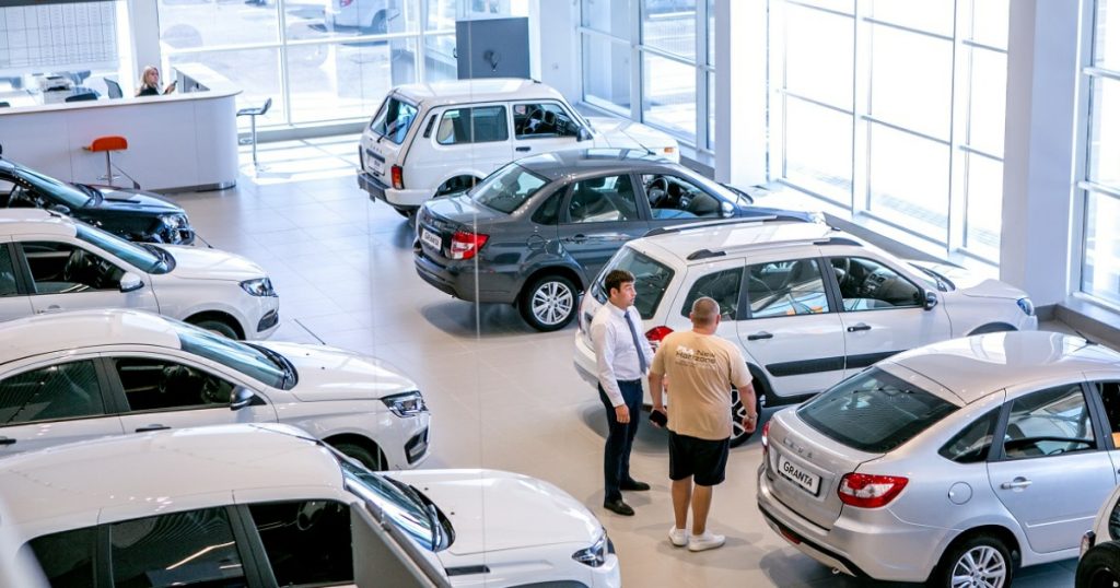 Жители Башкирии стали на 4% чаще покупать машины в кредит