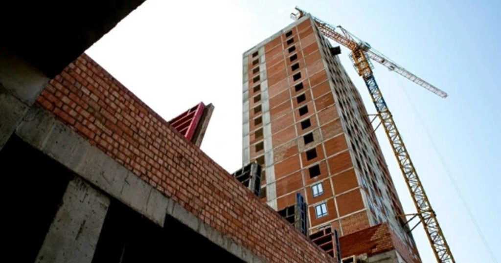 Продажи квартир в новостройках Уфы за год снизились на 37%