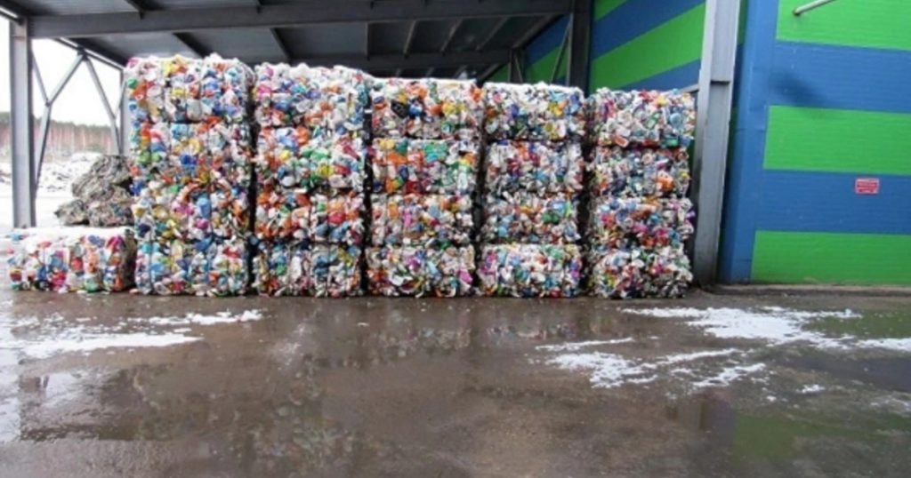 Средний житель Башкирии генерирует 273 кг мусора в год