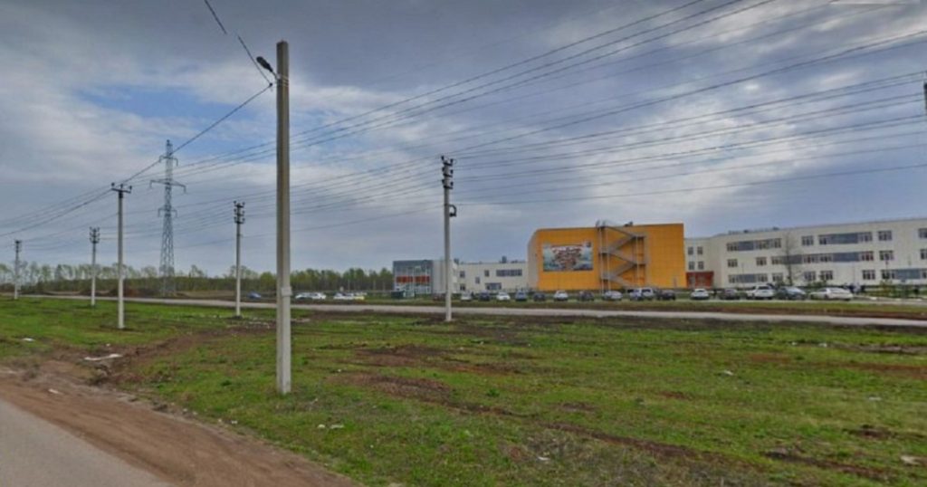 Хабиров без торгов выделил землю застройщику квартала в Михайловке