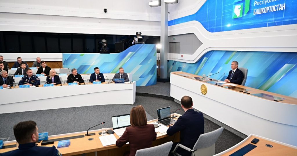 Хабиров оценил эффективность защиты предприятий Башкирии от атак БПЛА