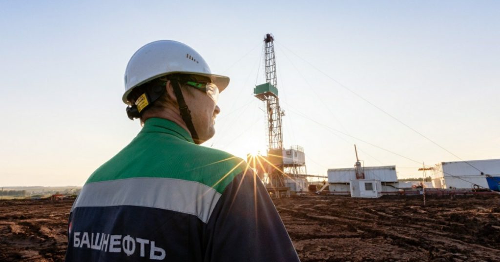 Башкирия собирается продать часть госпакета акций «Башнефти»