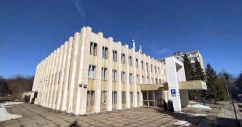 На месте центра соцподдержки на Зорге в Уфе построят высотный ЖК