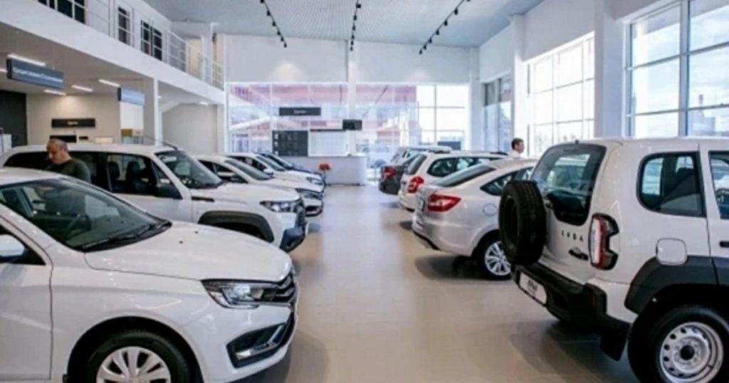 За год продажи новых легковых автомобилей в Башкирии сократились на 17%